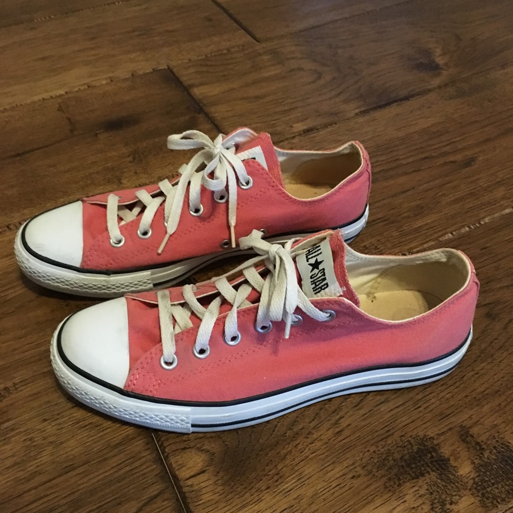 Converse Chuck Taylor Sneakers